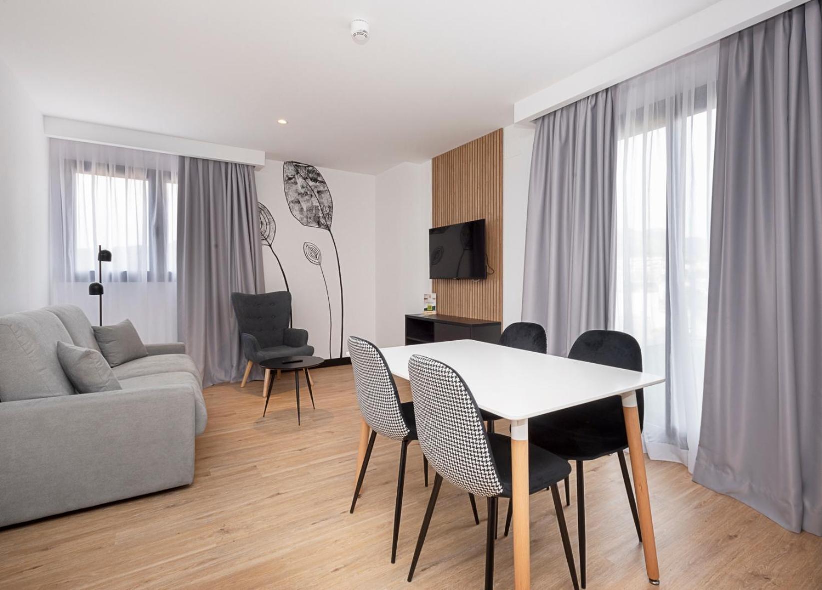Sercotel Plana Suites La Vall d'Uixo Luaran gambar